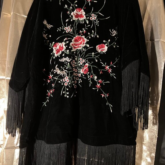 Reba black embroidered and fringed  open front velvet coat/jacket - Picture 2 of 2